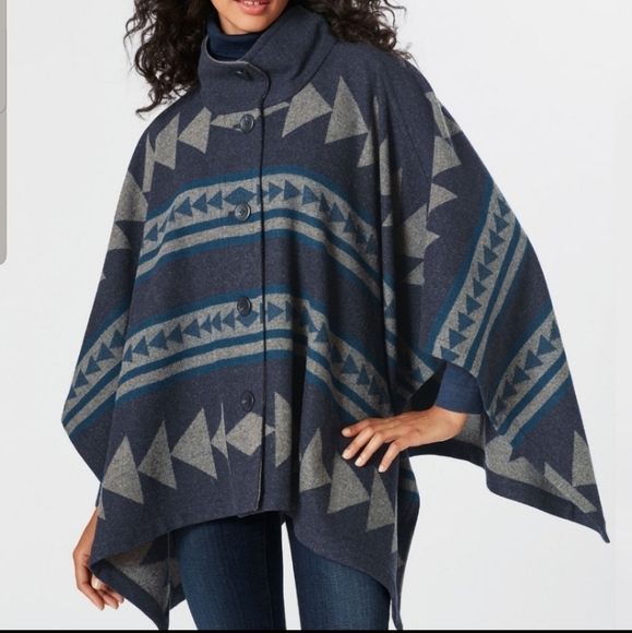 Pendleton Sweaters - ♦️ SOLD Pendleton Chaparral Cape